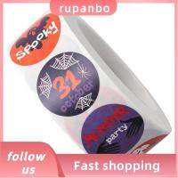 RUPANBO039392692 ฮาโลวีน สติกเกอร์ของขวัญ 1นิ้วค่ะ กาวในตัว ป้ายปิดผนึก หลอกหรือปฏิบัติ กลมกลมๆ สติกเกอร์ม้วนกระดาษ ของตกแต่งงานปาร์ตี้