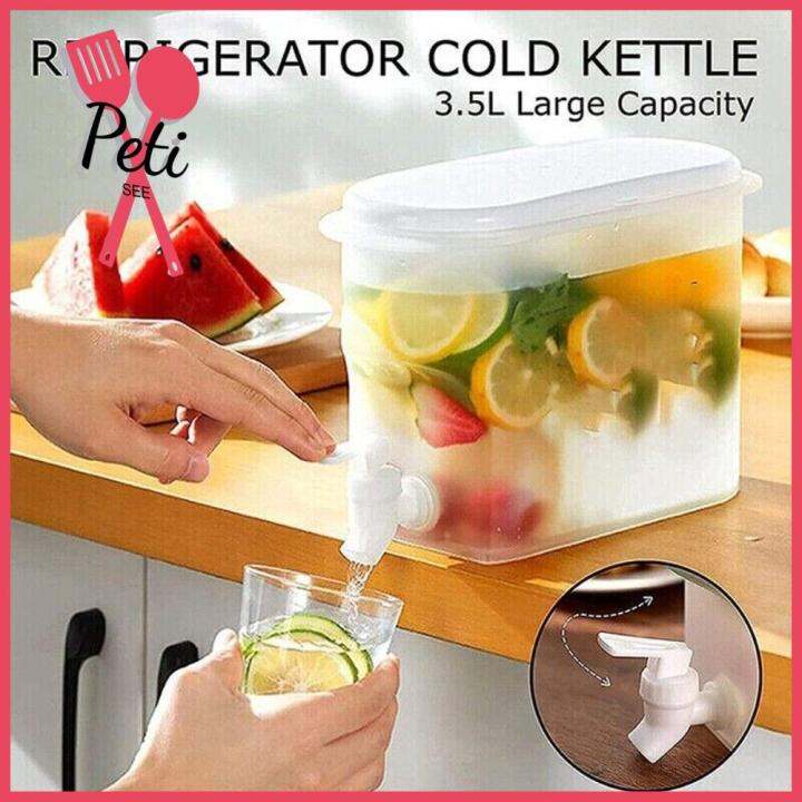 PETISEE Plastic Cold Water Jug Cold Water Container 3.5L Drink