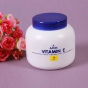 Rẻ vô địch Có sẵn Chính hãng KEM DƯỠNG THỂ BODY VITAMIN E ARON