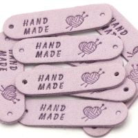 20pcs Heart Hand Made Labels for Clothing Coat Handmade Leather Label on Kinnting Hats sewing tags Garment Accessories 45*12mm Stickers Labels