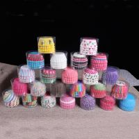 100Pcs Paper Baking Cup Forms Cupcake Liner Baking Muffin Egg Tarts Box Cup Case Christmas Party Tray Cake Mold Decorating Tools