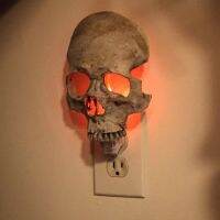 ไฟกลางคืนกะโหลกศีรษะใหม่ โคมไฟปรับบรรยากาศโครงกระดูก Skull Night Lamp.