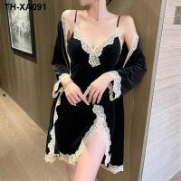 High-end หรูหราเซ็กซี่ nightdress กับหน้าอก Pad ผู้หญิงใหม่กำมะหยี่สีทอง Nightgown ลูกไม้สลิงชุดนอน 2 ชิ้นชุด