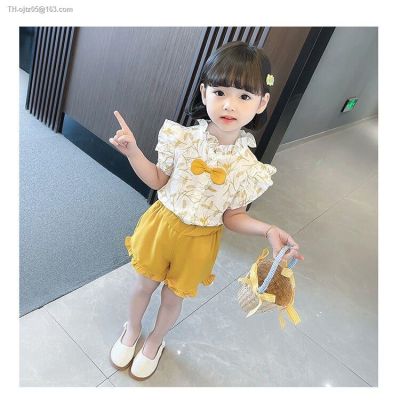 Girls summer suit in 2022 on the new printed sleeveless brim paragraphs thin child fashion short lovely two-piece outfit