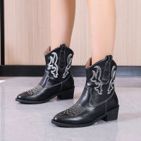 Botas Feminina สุภาพสตรีอัศวินรองเท้าส้นหนาปักรองเท้าลำลองผู้หญิงวินเทจชี้นิ้วเท้ารองเท้าส้นสูงแฟชั่นรองเท้าข้อเท้า