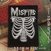 Misfits วงดนตรี ร็อค เฮฟวี่เมทัล พังค์ ตัวรีดแบบปัก อาร์มปัก ตัวรีดติดเสื้อ ตัวรีด ติดกระเป๋า ติดหมวก ติดแจ๊คเก็ต Rock Iron on Embroidered Patch