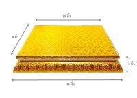 ฐานวางพระรุ่นสีทอง ขนาด 10x6 นิ้ว แบบหนา 2 ชั้น พื้นผ้าเลื่อมทอง กรอบไม้สีทองลายดอกไม้ รุ่นผ้าเลื่อมสีทอง