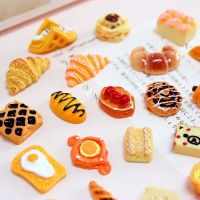 3Pcs Dollhouse Miniature Artificial Fake Food Cake bread biscuit Kitchen Decor Decorative Craft Play Doll House Toy