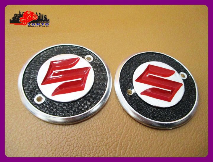 suzuki-k125-fuel-tank-logo-red-amp-black-circle-emblem-โลโก้ข้างถังน้ำมัน-suzuki-k125-สีแดง-ดำ-สินค้าคุณภาพดี