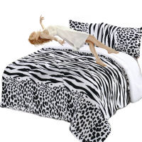 100 polyester jacquard flannel animal print blanket solid custom made warm super soft pillow case bed quilt cover.