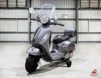 ??? รถVespaไฟฟ้าเด็ก  New Vespa รุ่น MN-1013 สีเพ้นกระจกหน้า และกระเป๋าหลัง???