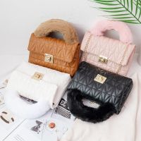 Plush bag hand bags 2022 new fashion western style small square bag a portable embroidered chain bag New2022