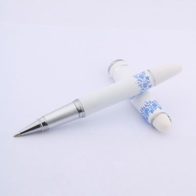 High Quality Chinese Dragon Paiting Blue and White Porcelain Pattern 0.5MM Black Refill Rollerball Pen Pens