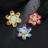 Luxurious High-end Brilliant Crystal Flowers Brooches Womens Personality Shiny Pins Niche High-end Decorative Corsages Badges Fashion Brooches Pins