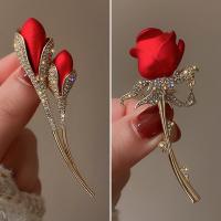 Rhinestone Red Rose Flower Brooches for Women Elegant Tulip Flower Bouquet Bowknot Lapel Pins Wedding Party Badge Jewelry