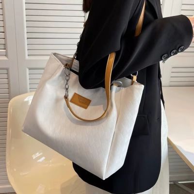 MLBˉ Official NY Large-capacity bag womens bag new summer high-end sense niche class commuting bag all-match autumn and winter tote bag