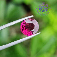 พลอย รูเบลไลท์ (Natural Rubellite) 2.95 กะรัต สีชมพูหวาน สีที่มีเสน่ห์ และเป็นพลอยดิบ ธรรมชาติ ไม่มีการเผาและทำสีเพิ่มเติม การันตีพลอยแท้ 100%