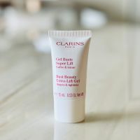 Clarins Bust Beauty Extra Lift Gel 15 ml ยก และปรับกระชับผิวทรวงอก