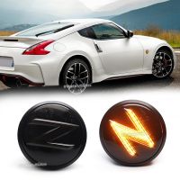 ไฟ LED แสดงสถานะด้านข้างแบบไดนามิกสัญญาณไฟไฟเลี้ยวสำหรับ Nissan 370Z Coupe Nismo Roadster Fairlady Z Z34