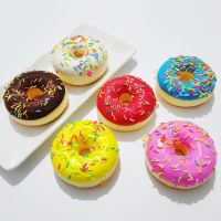 6.2ซม. ประดิษฐ์ Donut Mini Squishy Novelty ของเล่นจำลองอาหารช็อกโกแลตเค้กม้วนการถ่ายภาพตกแต่ง Props