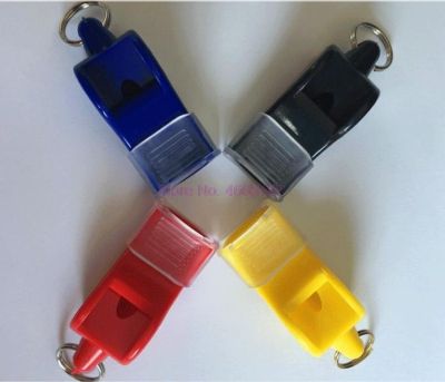 By DHL 500pcs Whistle Plastic Fox Soccer Football Basketball Hockey Baseball Sports Referee Whistle Survival Outdoor Supplies Survival kits
