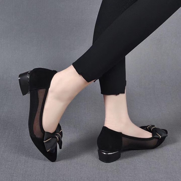 รองเท้ารองเท้าส้นหนาลายตาข่ายเดียวสำหรับผู้หญิง2023ฤดูใบไม้ผลิ-ฤดูร้อนเกาหลีฉบับส้นสูงระดับกลางผูกโบว์รองเท้าเดี่ยวของผู้หญิงรองเท้าผู้หญิงแหลมปากตื้น