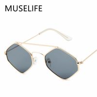 【LZ】❧  Fashion Diamond Sunglasses Women Retro Metal Double Beam Wild Eyeglasses Polygonal Ocean Glasses