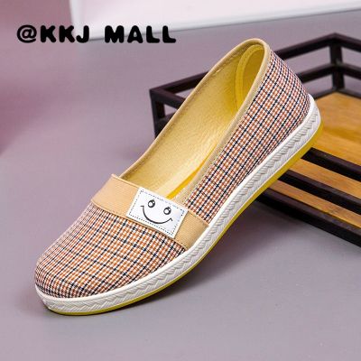 KKJ MALL รองเท้าผู้หญิง รองเท้าผ้าใบ รองเท้าผ้าใบผญ 2022 ใหม่ 021606