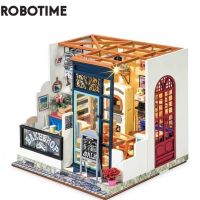 Robotime Rolife ร้านทำขนมอบของแนนซี่ทำด้วยตัวเองบ้านตุ๊กตาพร้อมเฟอร์นิเจอร์สำหรับเด็กผู้ใหญ่บ้านตุ๊กตาจิ๋วชุดไม้ของเล่น DG143