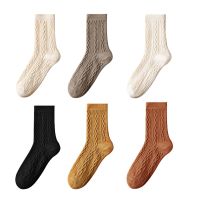 5 Pairs Autumn And Winter Women Fashiona Medium Tube Socks Versatile Comfortable Breathable Pure Color fragrant Socks EU 35-40