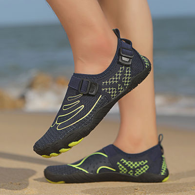รองเท้าว่ายน้ำแห้งเร็วสำหรับผู้ชายรองเท้ากีฬาดำน้ำ Surf รองเท้าผ้าใบน้ำหนักเบาริมทะเลรองเท้าแตะชายหาดของผู้ชาย