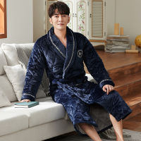 Spot MenS Robe Winter Coral Velvet Cotton Jacket Pajamas Three -Layer Thickened Warm, Warm And Flanged