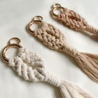 TAKTAI - Tail Macrame Keychain