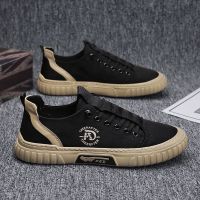 [COD] Mens shoes summer breathable slip-on lazy trendy casual sneakers all-match mens work old cloth