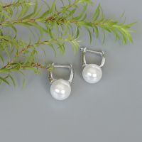 Pearl hoops | Sterling silver rectangle hoop earrings | Bead hoops | Fresh pearl hoops | Elegant ear hoops | Silver gift hoops |  | E1080