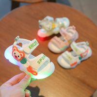 Sandalias Baby Shoes Kids Shoe 2023 Summer New LED Light Baby Walking Sandals Soft Sole Boy/girl Treasure Shoes Cartoon Sandals