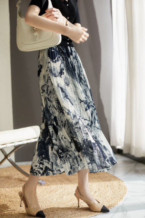 hand-painted-printing-flexible-not-picking-people-retro-elegance-slimming-light-pleated-skirt-2023-spring-and-summer