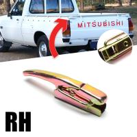 ตัวล็อค ฝากระบะท้าย มือเปิด มิตซูบิชิ MITSUBISHI L200 1978-1986 สีเหลือง ข้างขวา จำนวน 1 ชิ้น