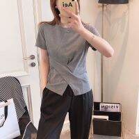 COD DSFERTRETRE Irregular slit short-sleeved t-shirt women-spring womens Trendy plus size top trend不规则开叉短袖t恤女-春女装时尚大码上衣潮 lol123.sg 08 12