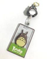 TOTORO G  ที่ใส่บัตร ที่ห้อยบัตร พร้อมที่ใส่บัตร สายห้อยดึงยืดออก โยโย่ มีก้ามปูสวยงาม T OTORO  ขนาด 4x4x1.5 cm ที่ใส่บัตรขนาด5.5x8.5CM  งานสวย  BY  NOEYNEST