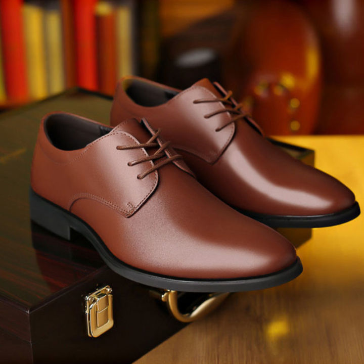 ชุดรองเท้าสุภาพสำหรับผู้ชายธุรกิจที่เหมาะกับการแต่งตัว-รองเท้าลำลองแบบหนัง-รองเท้านิ้วเท้าชี้