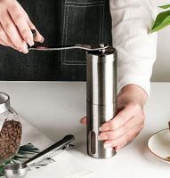 เครื่องบดเมล็ดกาแฟ เครื่องบดกาแฟ แบบมือหมุน Stainless Steel Manual Coffee Bean ที่ปั่นเมล็ดกาแฟ บดได้หลายระดับ Seabuy