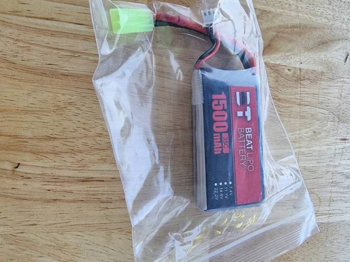 แบตเตอรี่-battery-beat-lipo-ความจุ-7-4v-1500-mah-แจ็คเขียว-35c-แบตเตอรี่สำลองสำหรับเรือบังคับวิทยุ-ft009