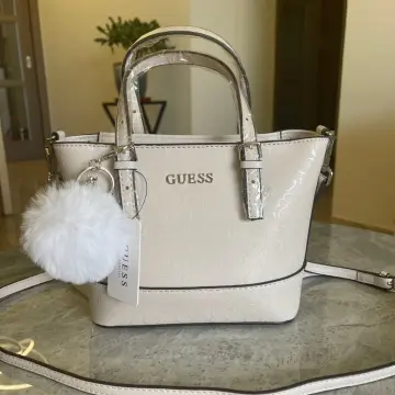 Buy Guess Bags & Handbags online - Women - 120 products | FASHIOLA.in