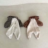 4486D Korean Newborn Baby Jumpsuit 2023 Spring And Autumn Pure Cotton Hooded Boys One Piece Clothes Casual Climbing Clothes