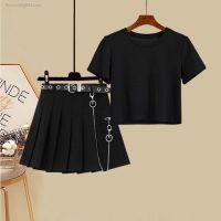 Plus size womens summer suit 2023 new style covering the flesh and looking slim high-waisted pleated short skirt short-sleeved two-piece set