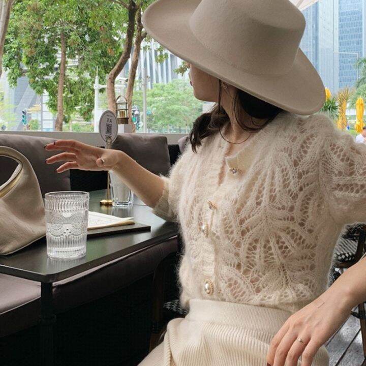 เสื้อสเวตเตอร์ถักสำหรับผู้หญิงเสื้อเบลเซอร์สำหรับฤดูใบไม้ร่วงเสื้อคาร์ดิแกนแบบถักฉลุสไตล์ฝรั่งเศสเสื้อสเวตเตอร์ผ้าขนแกะคอกลมหรูหราเสื้อสเวตเตอร์ลำลองสำหรับแขนยาวแข็ง16179