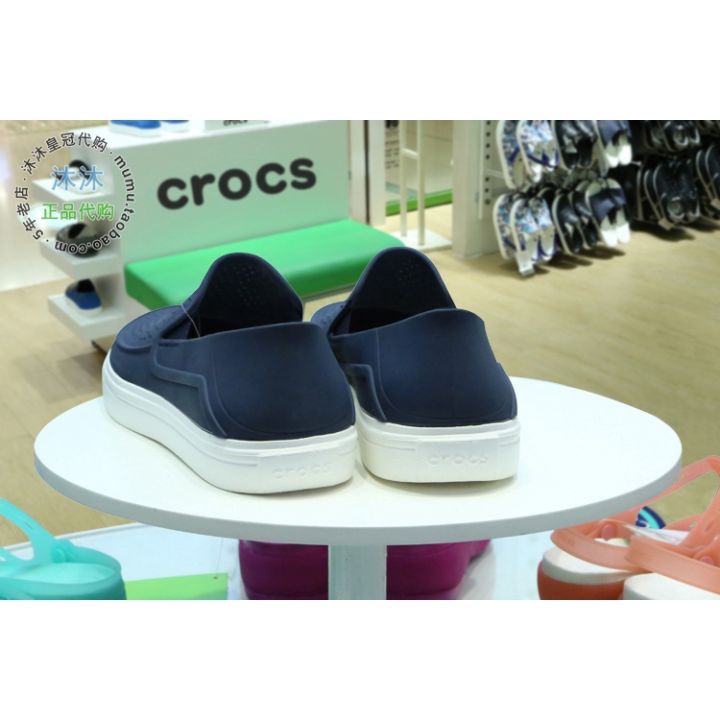 crocs-แท้-crocs-รองเท้าแตะส้นเตี้ยสีฟ้าเข้ม