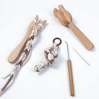 8Piece Portable Knitting Fork and Needle Kit Lucet Fork Crochet Wooden Knitting Fork Big Eye Needle Set Wood Color