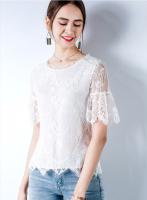 เสื้อผ้าลูกไม้หรูแขนสั้น Short sleeve lace shirt